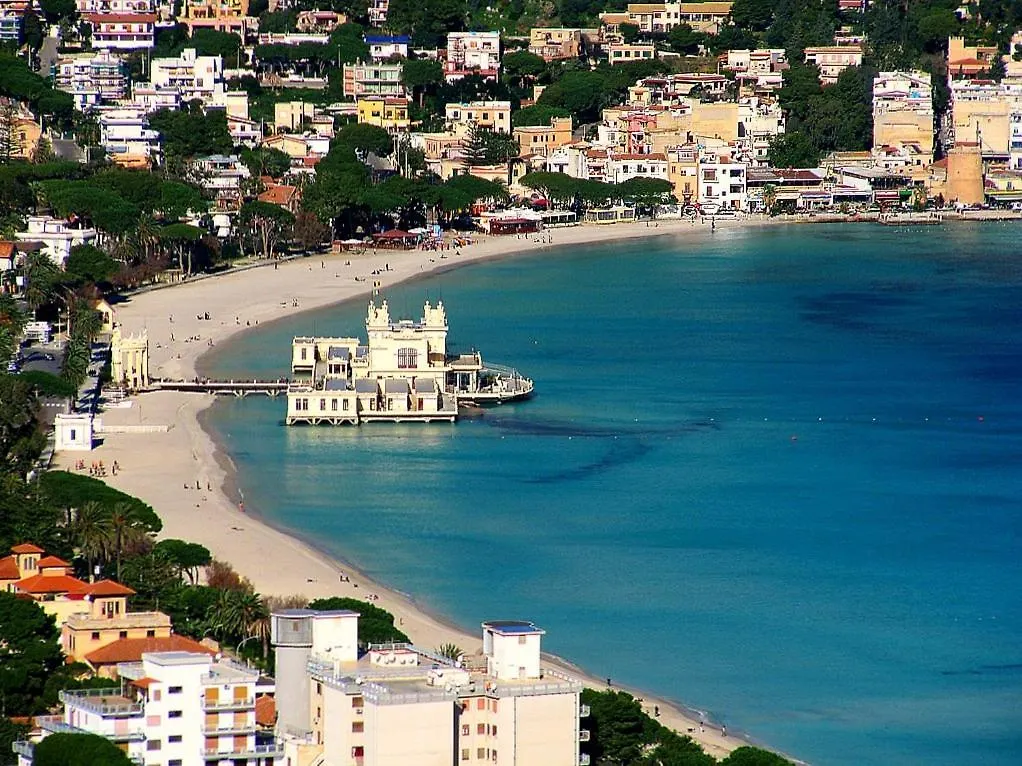 Medea Sikanart Home Palermo 0*,  Italy