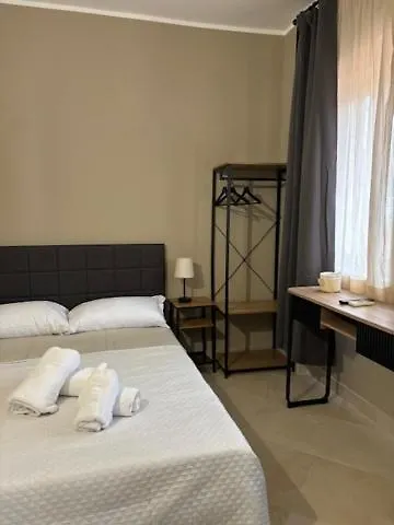 Medea Sikanart Home Palermo Italy